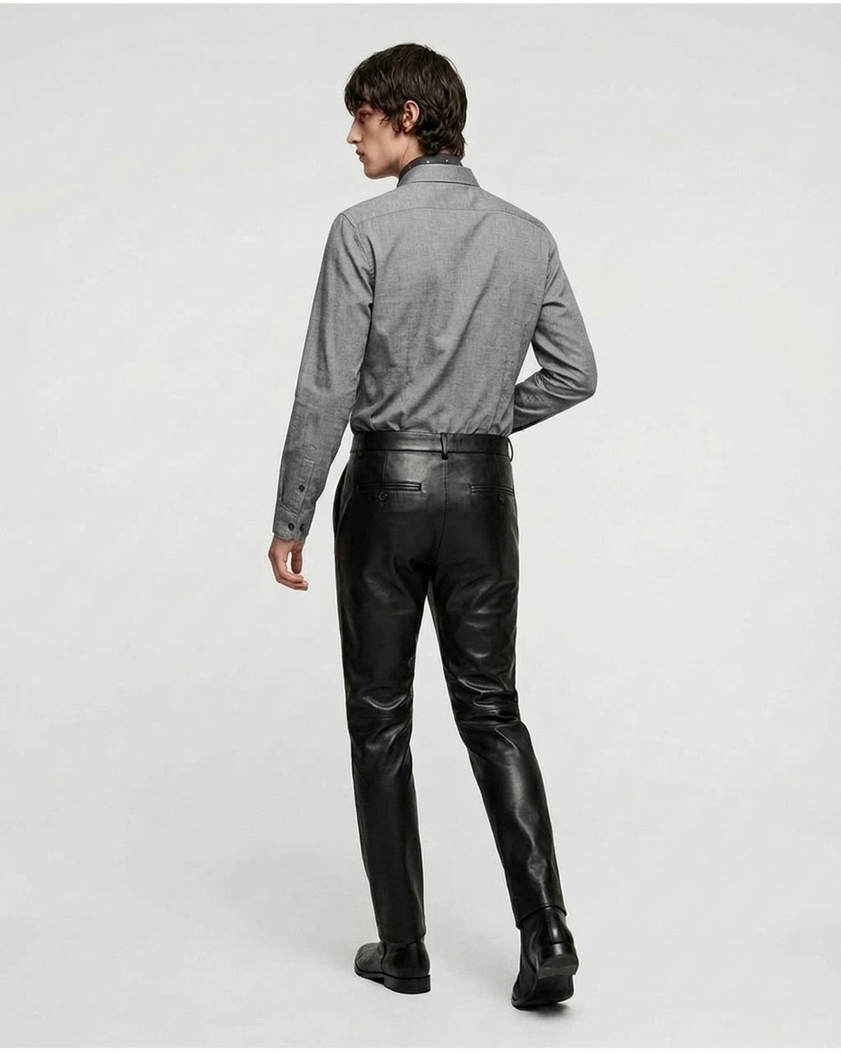 Pantaloni in Pelle con Pince