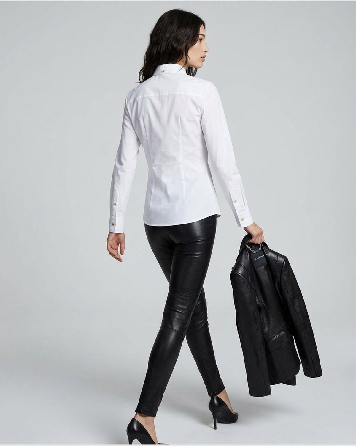 Camicia Sciancrata in Cotone con Collo a Lancia