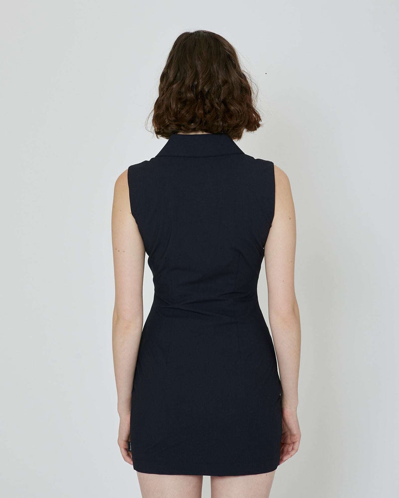 Short dress with zipper