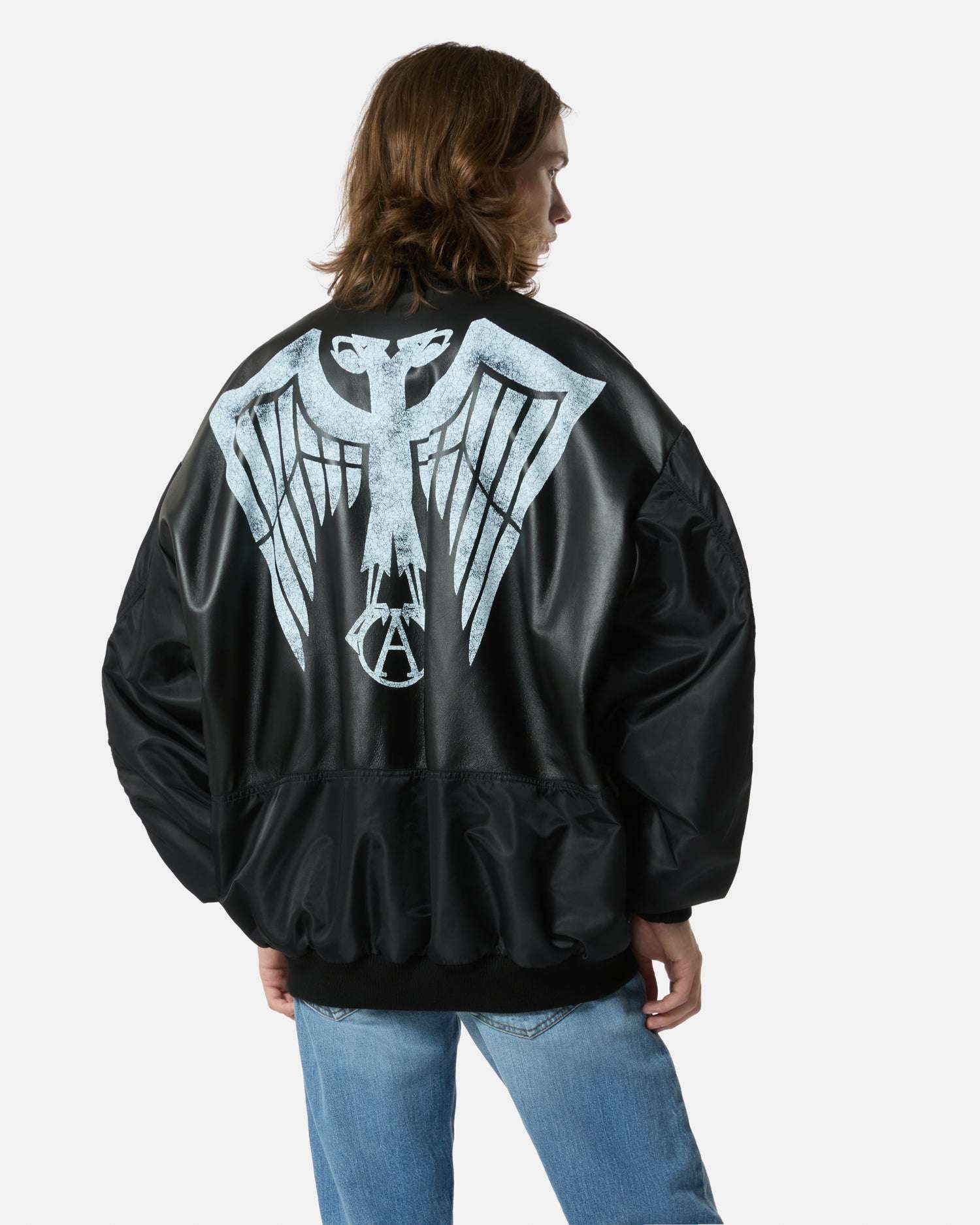 Bomber nero con patch applicati Capospalla