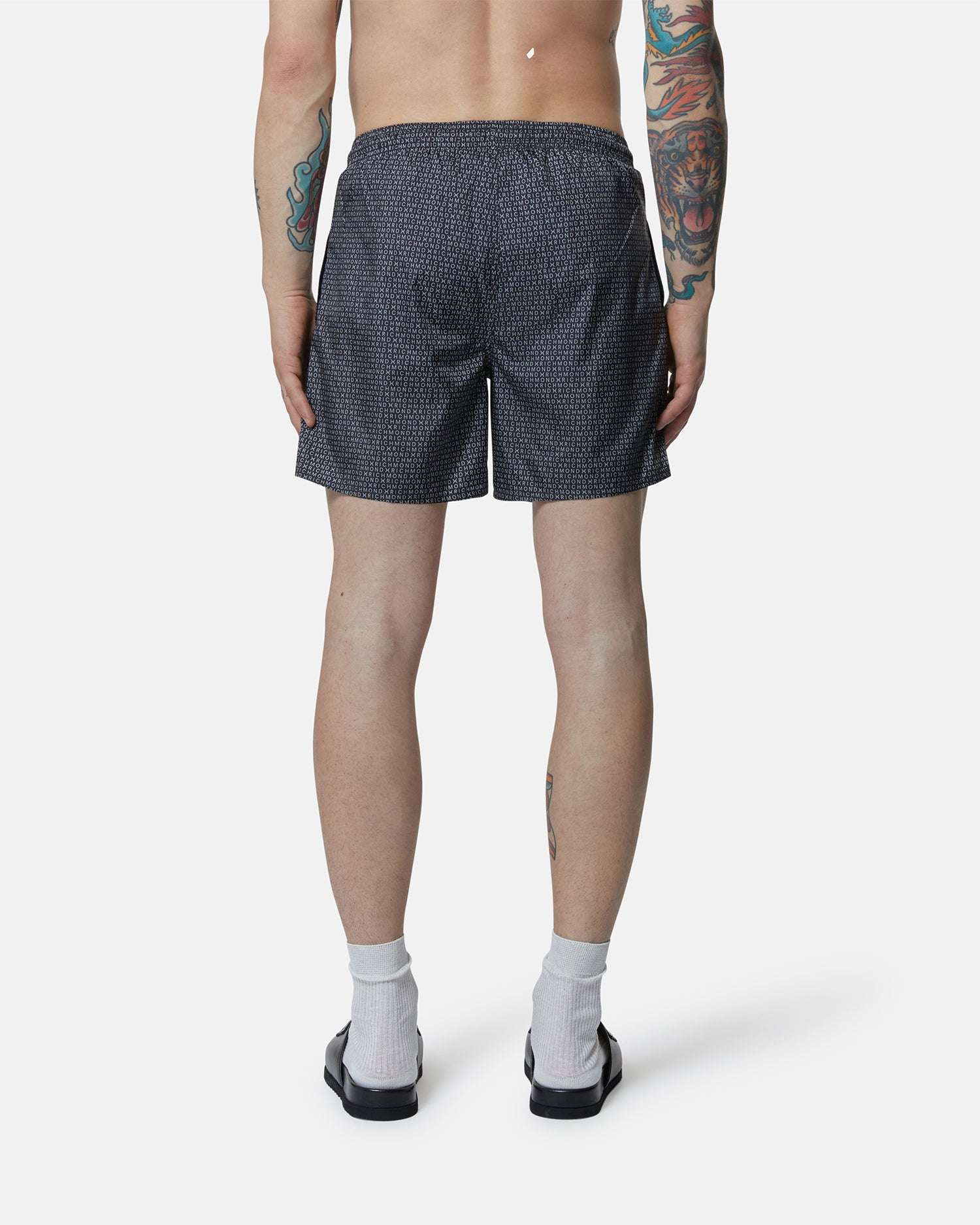 Costume con logo ricamato COSTUME