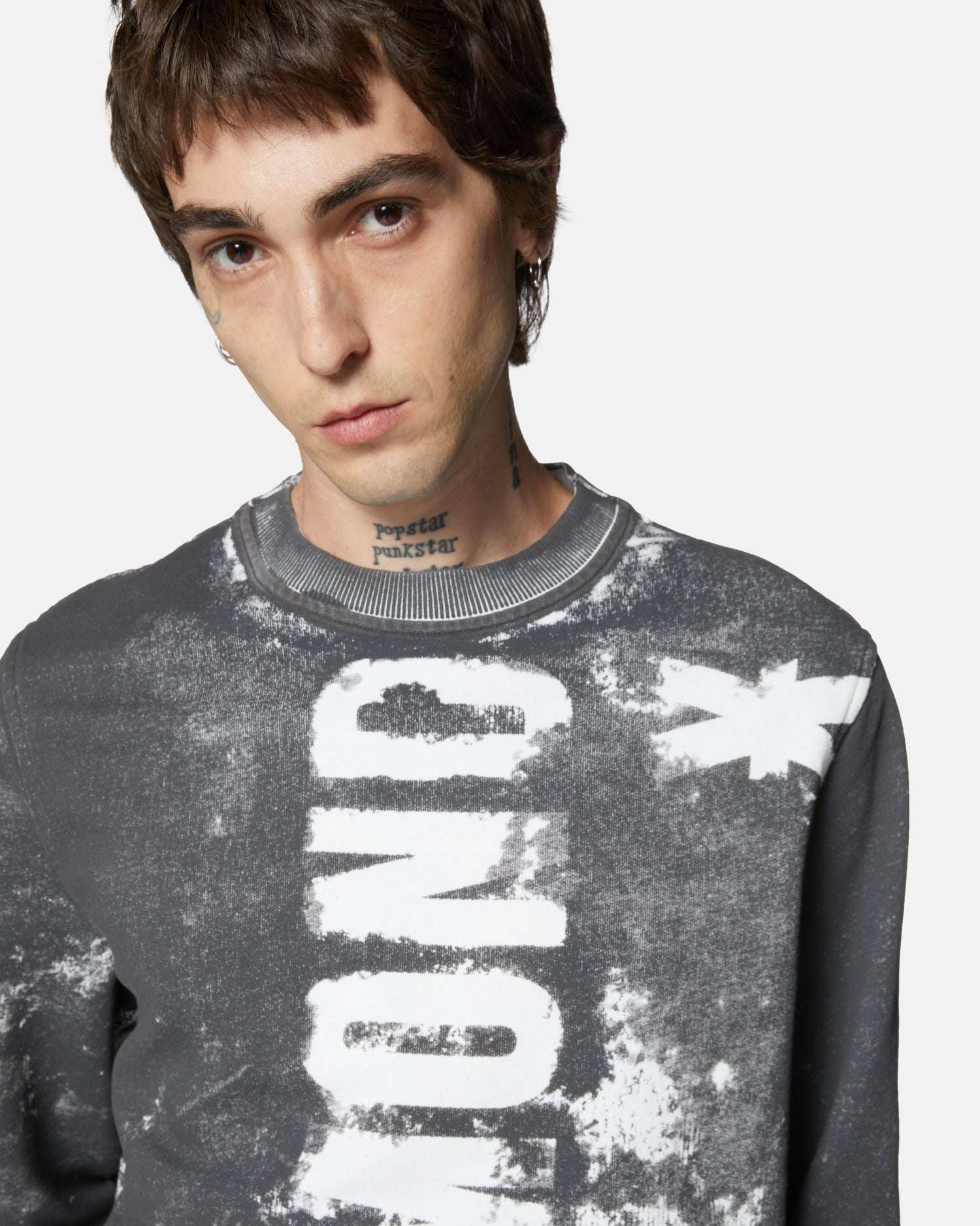 Felpa girocollo con stampa grafica effetto vintage Felpa