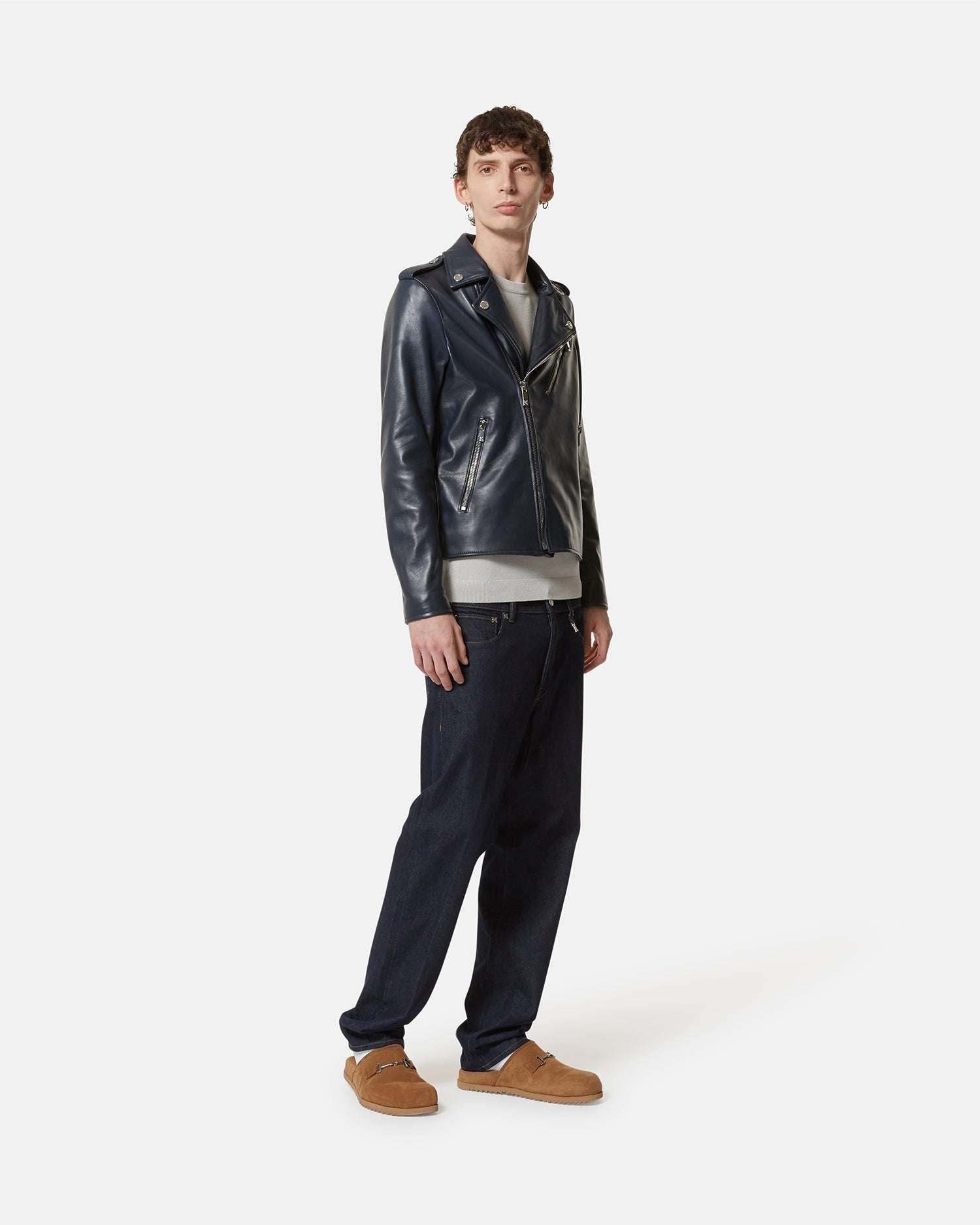 Giacca biker in pelle blu con dettagli metallici Capospalla