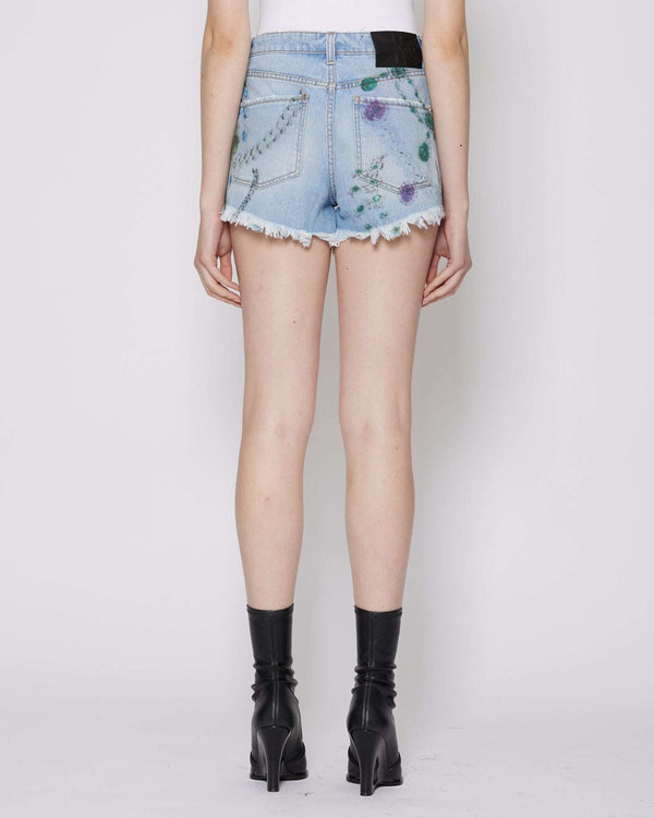 High-waisted denim shorts with pattern