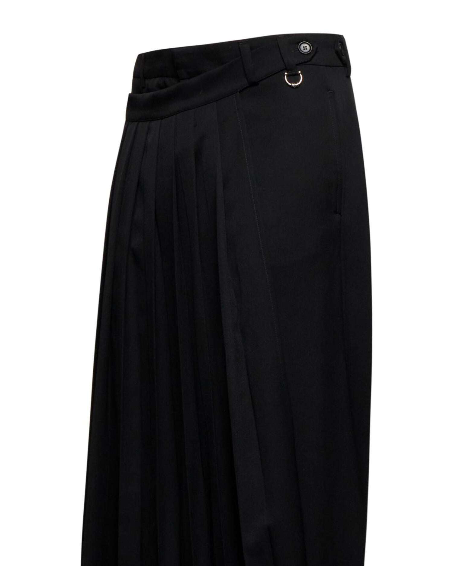 Pantalone nero con pannello effetto gonna Pantaloni