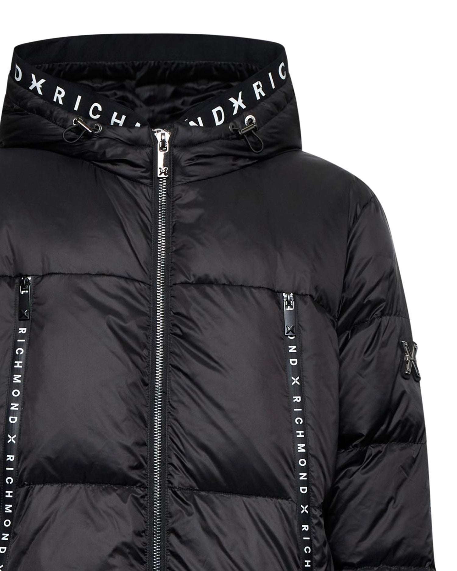 Down jacket with hood and logo details. Outerwear