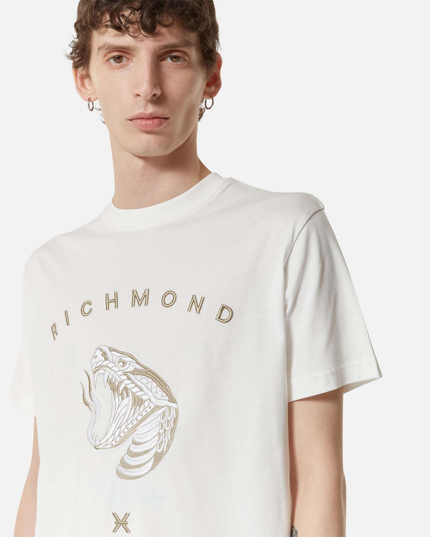 Short-sleeved T-shirt with graphic print and T-shirt logo