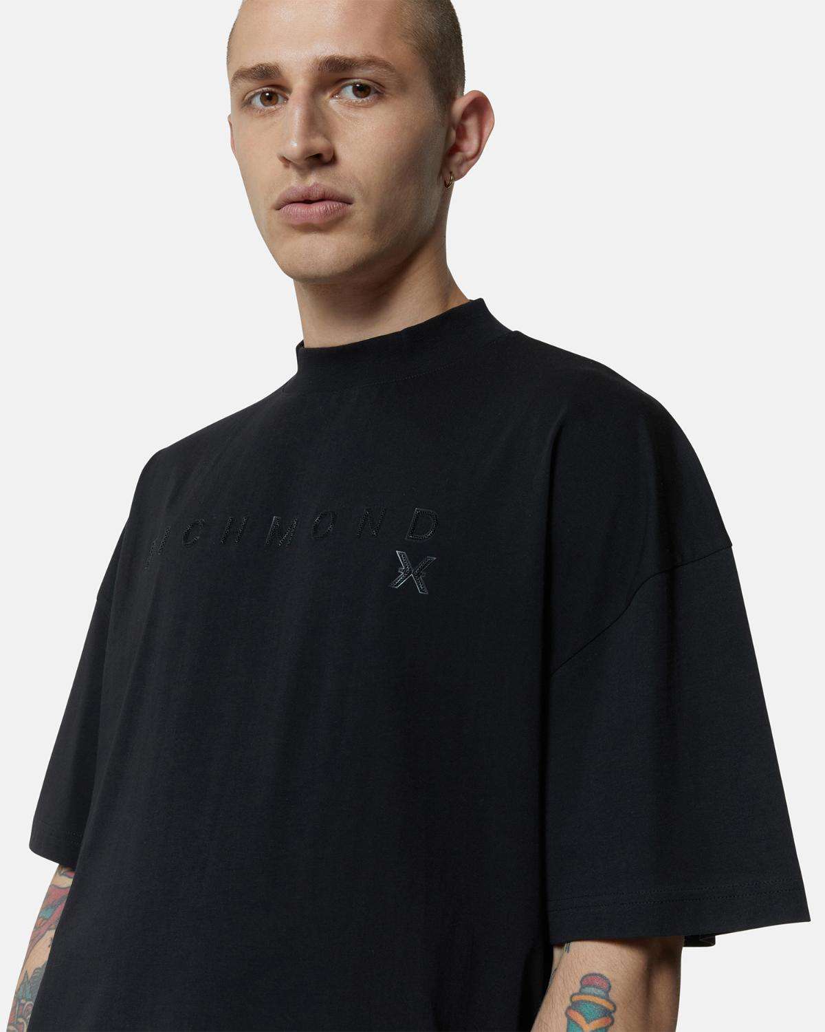 T-shirt oversize con logo ricamato T-shirt