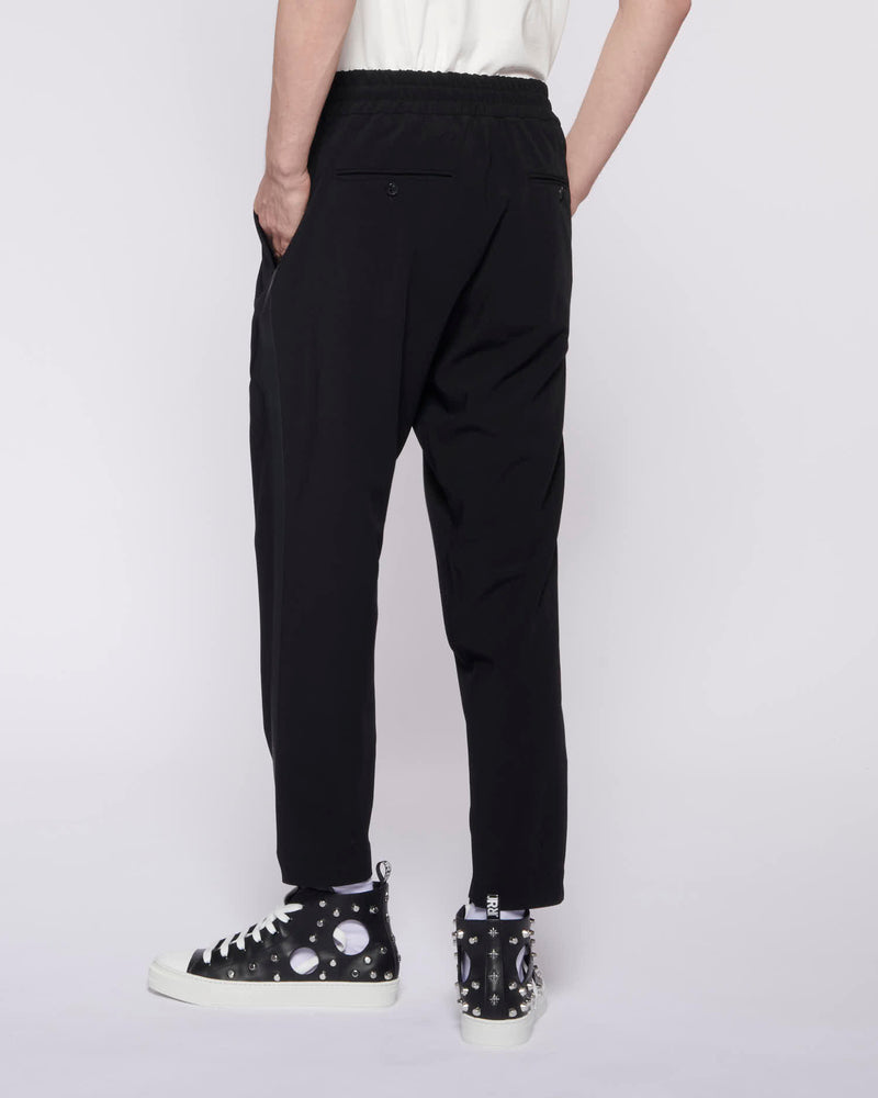Trousers with side band