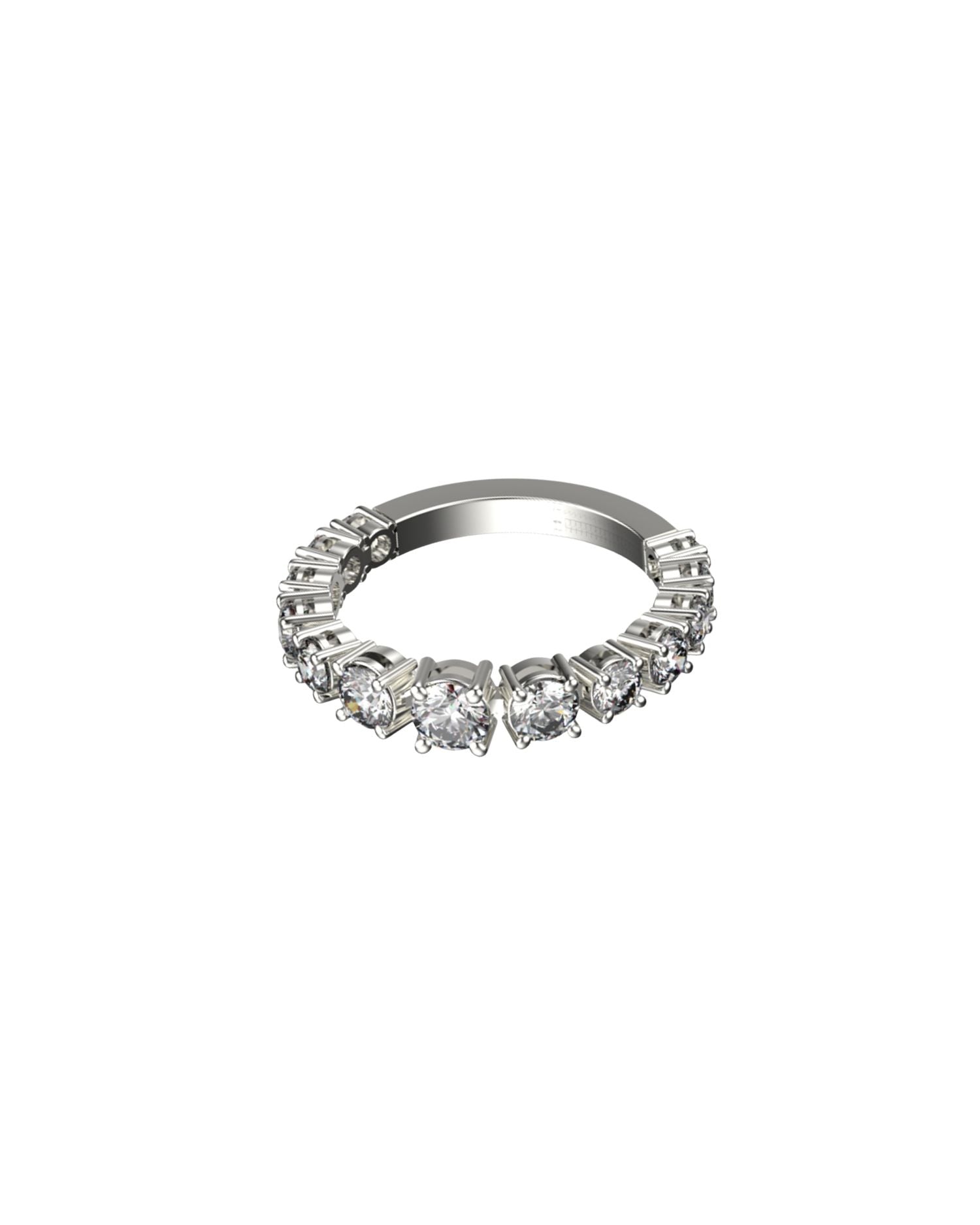 Anello eternity con finitura lucida e una fila di elementi brillanti su montatura a griffe.