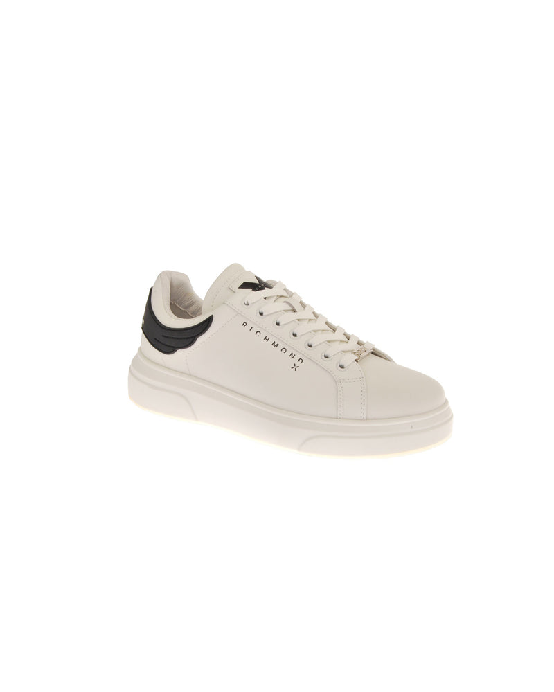Men's sneaker with contrasting back