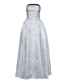 Abito lungo dal design essenziale e raffinato Abito