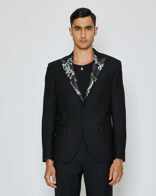 Single breasted blazer with patterned lapels