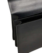 Borsa a mano dal design elegante e lineare Borsa