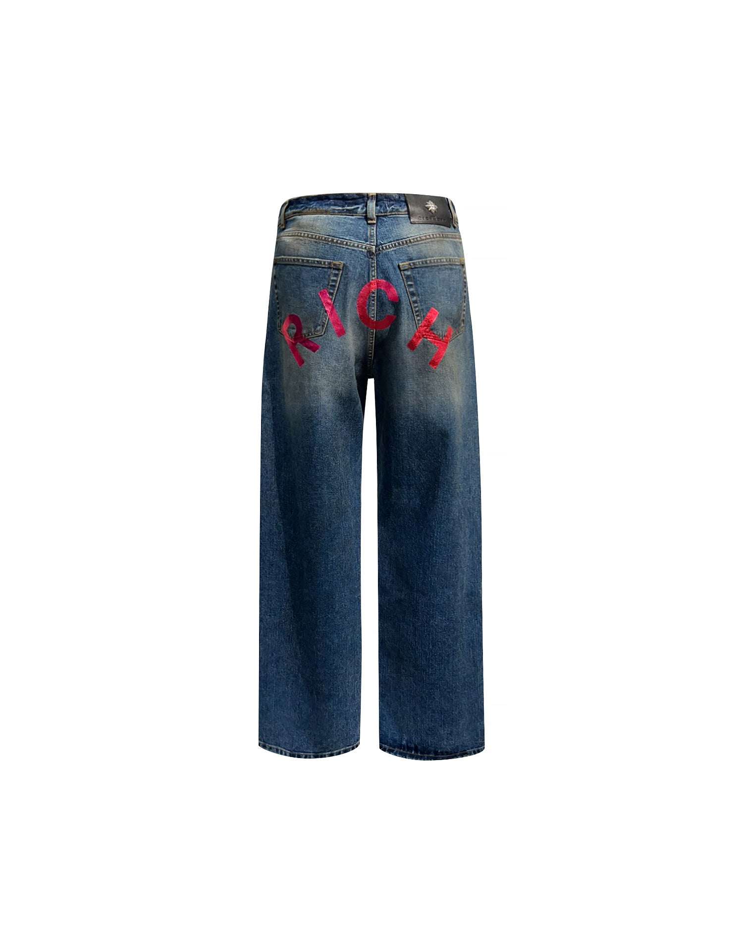 Regular jeans with tear in medium blue and "RICH" metal red customization