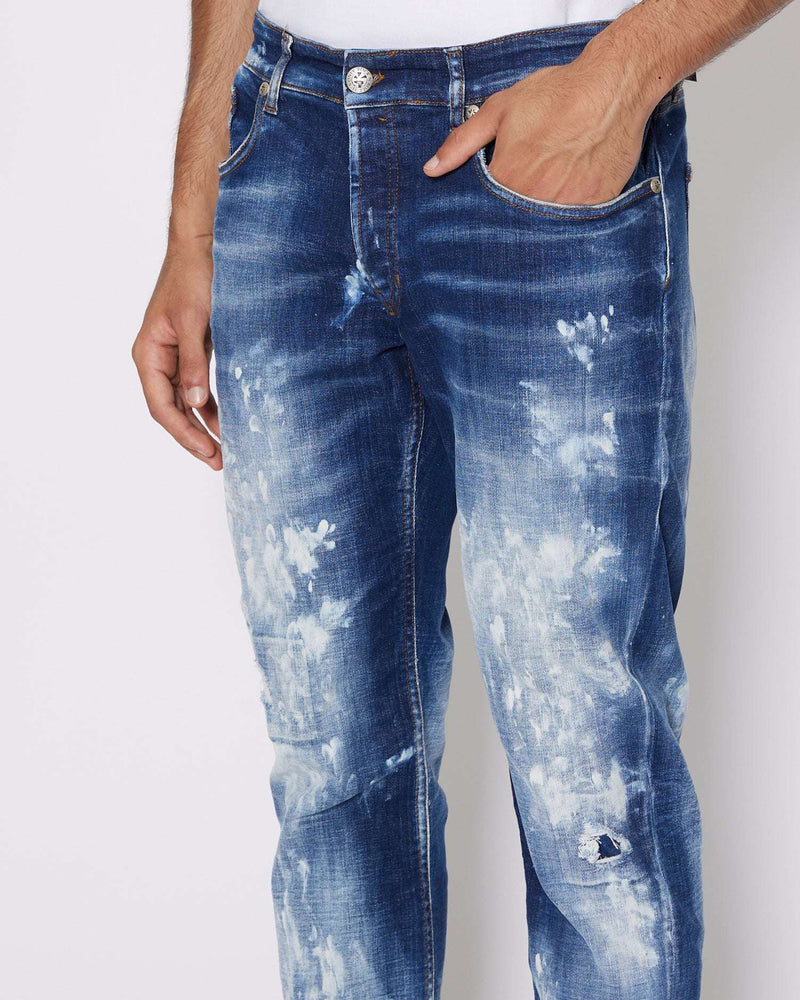 Jeans slim con strappi sul davanti bleaching effect