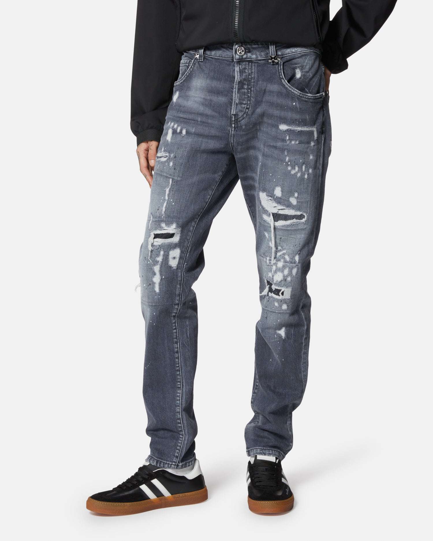 Slim fit jeans worn effect with DISTRESED details 29 Grey