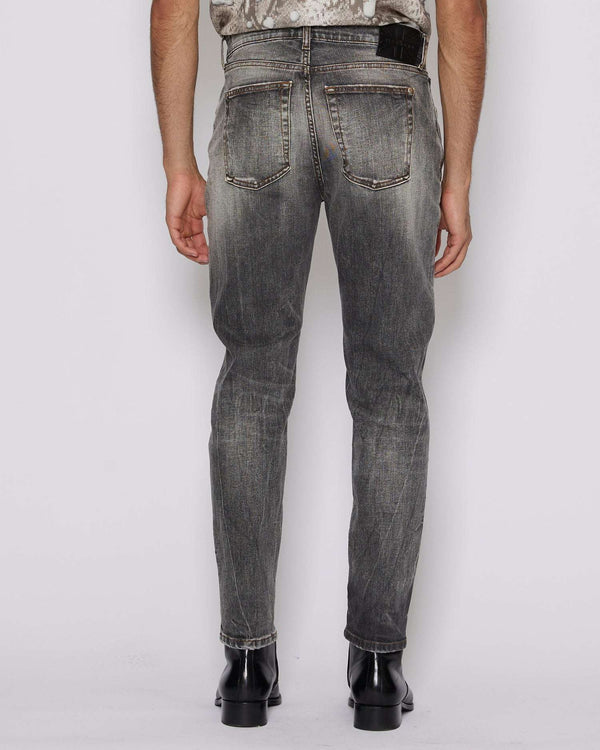 Jeans slim con lavaggio a contrasto
