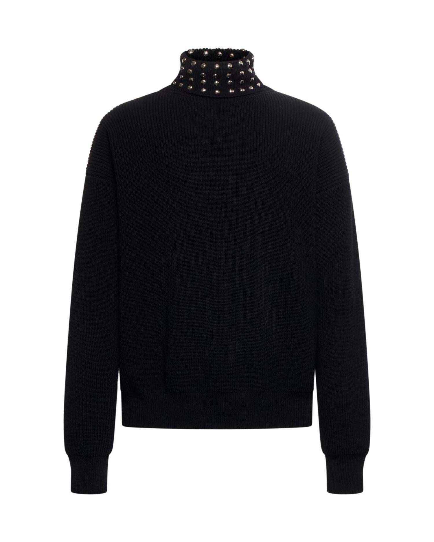 Maglione uomo nero con collo alto e dettagli metallici Maglia