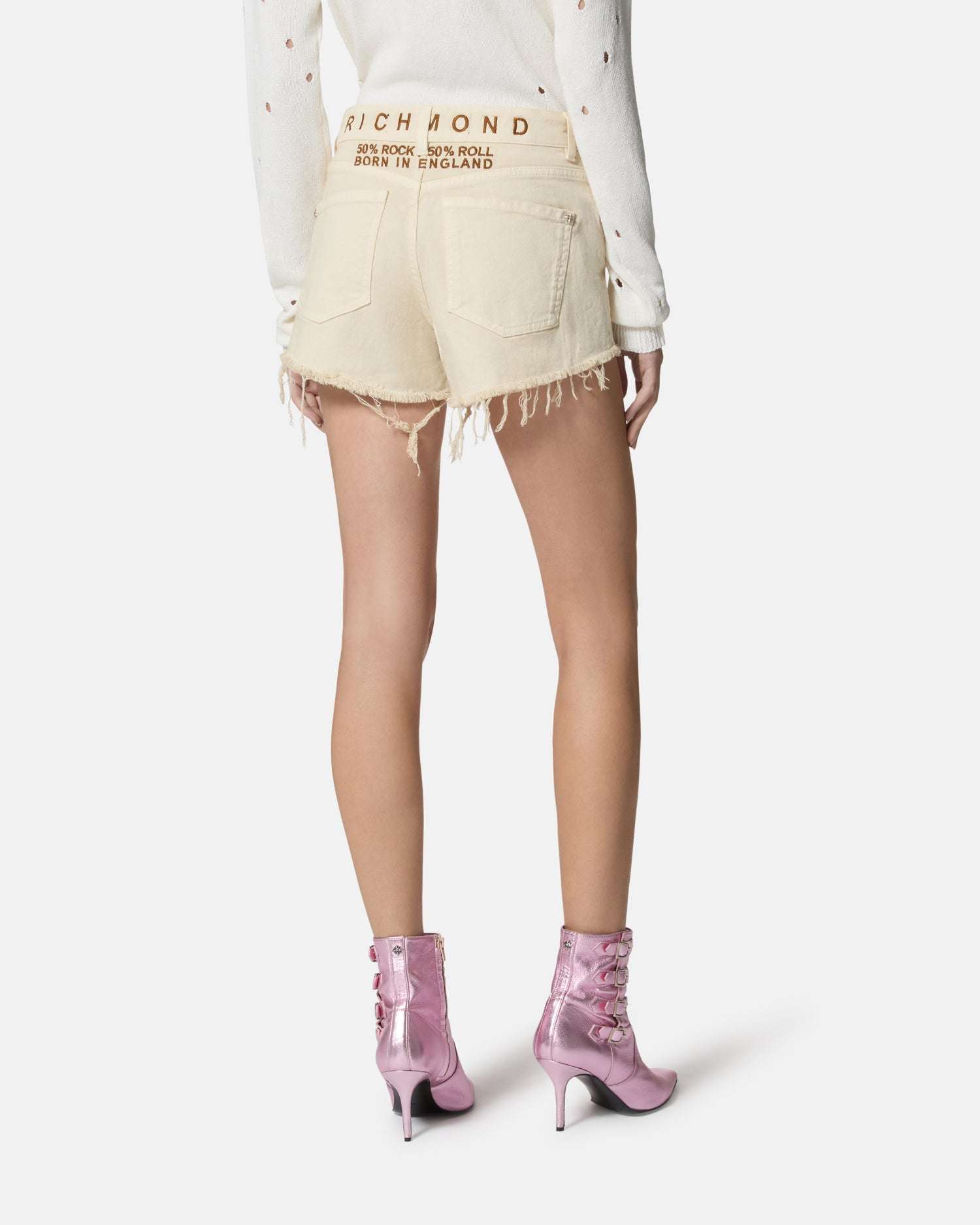Pantaloncini beige con orlo sfilacciato Shorts