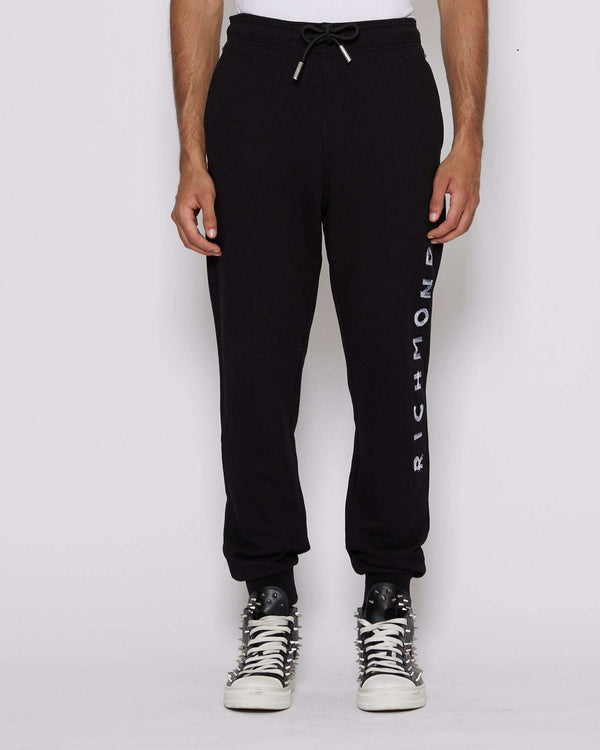 Jogging pants with JR logo on the front