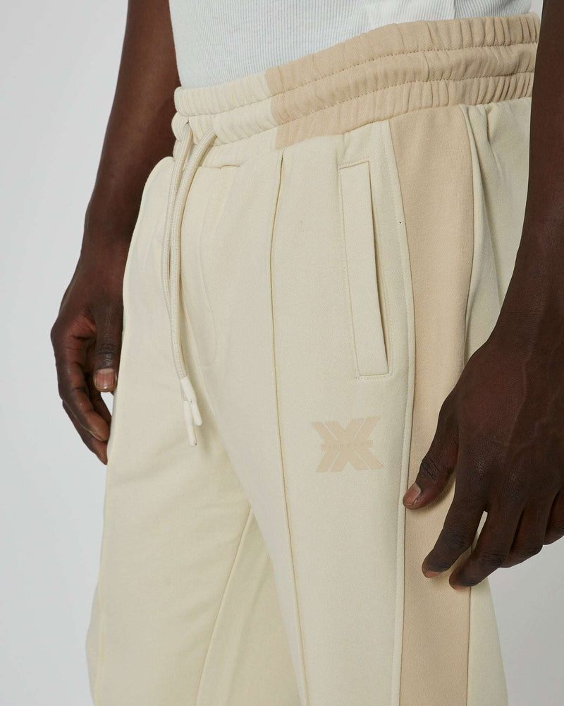 Jogging pants with embroidered logo on the front