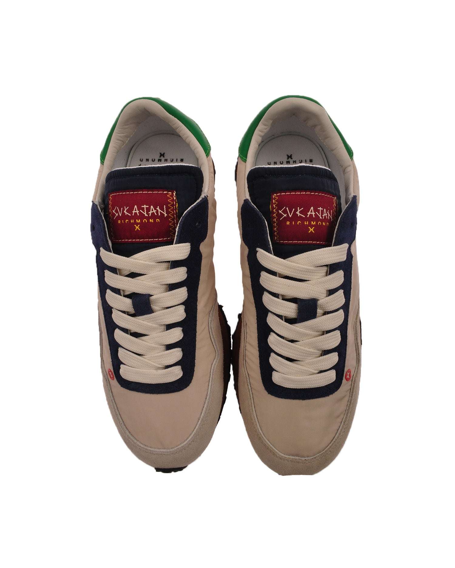 Sneakers dallo stile r&amp;eacute;tro con dettagli a contrasto Scarpa