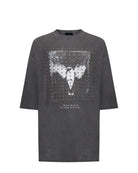 T-shirt con stampa con borchie T-Shirt