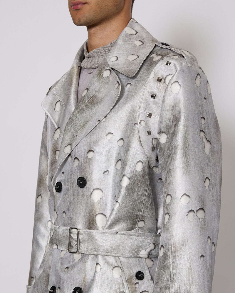 Trench coat with ton sur tone pattern